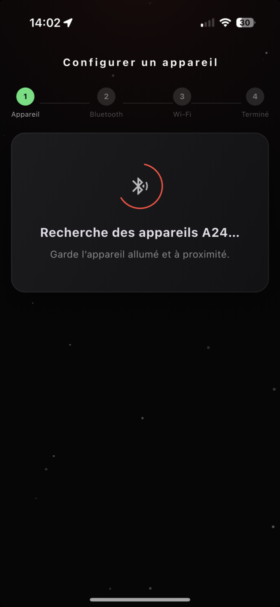 Configuration guidée d'un appareil neuf en quatre étapes : appareil, Bluetooth, Wi-Fi, terminé.